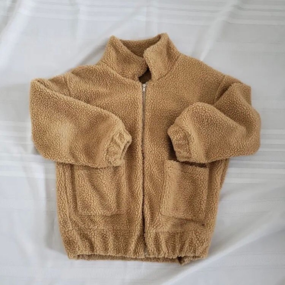 Veste taille S (ok M)